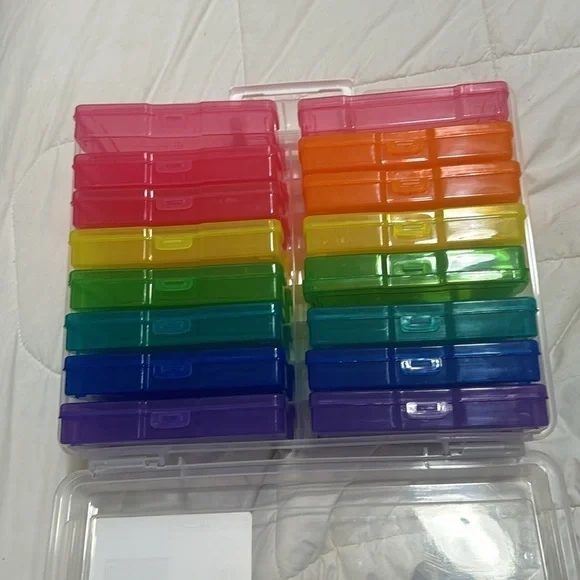 Multicolor storage boxes - Picture 2 of 2